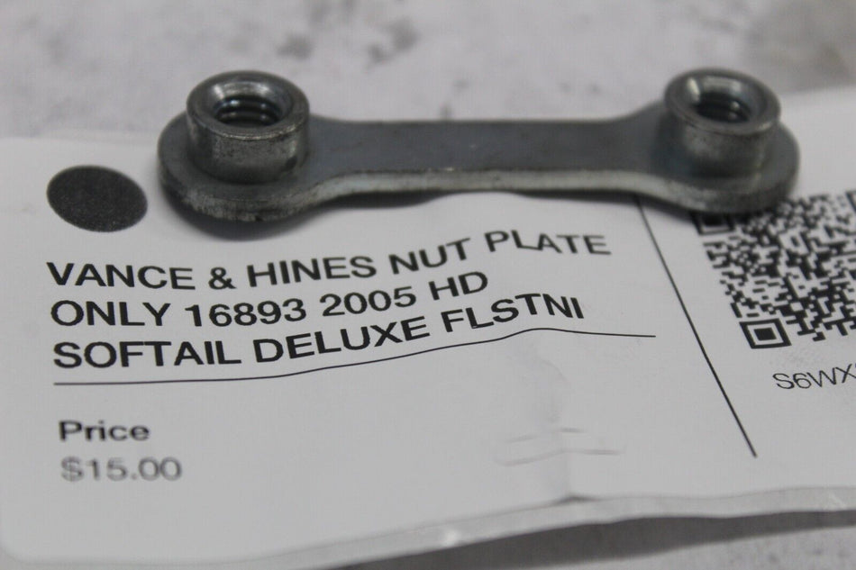 VANCE & HINES NUT PLATE ONLY 16893 2005 HD SOFTAIL DELUXE FLSTNI