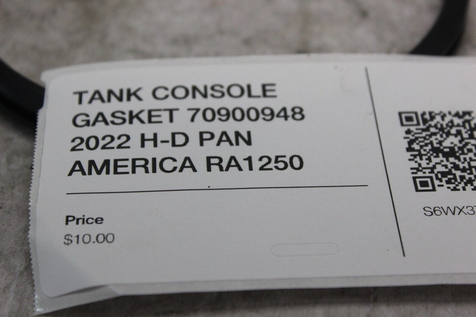TANK CONSOLE GASKET 70900948 2022 H-D PAN AMERICA RA1250