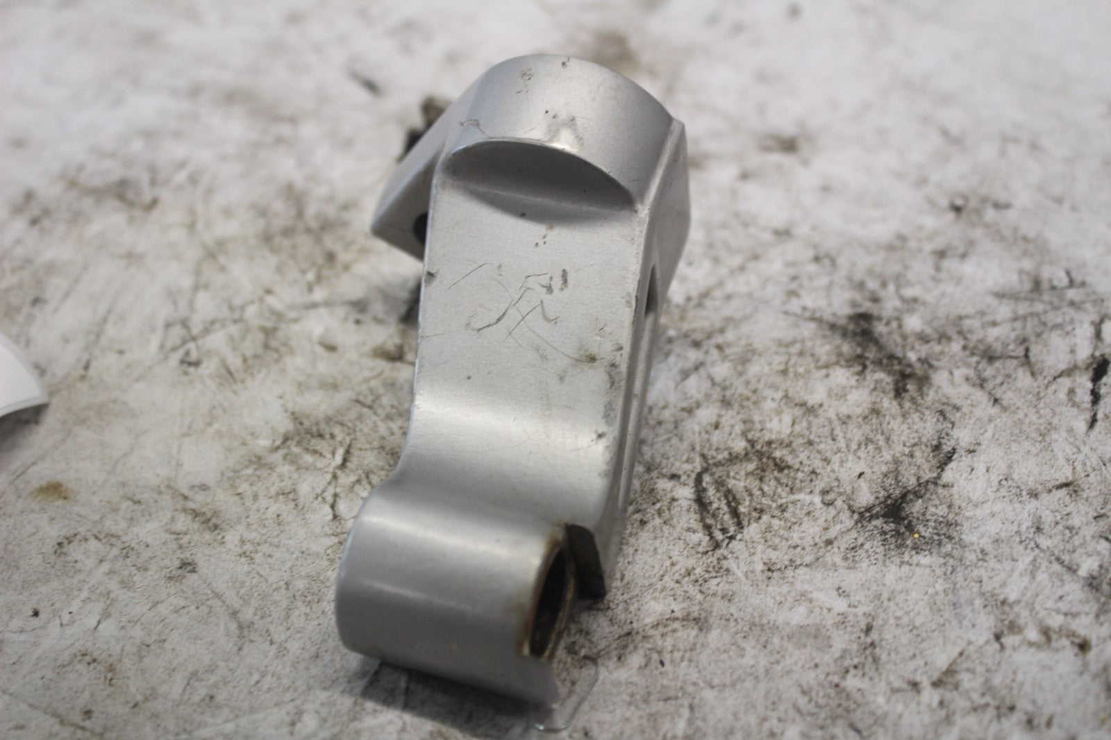 RIGHT HANDLE HOLDER SILVER 46012-1188 1988 KAWASAKI EX500 – Midwest ...