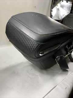 OEM Harley Davidson LEFT Leather Hard Saddlebag 2008 Road King 91139-98