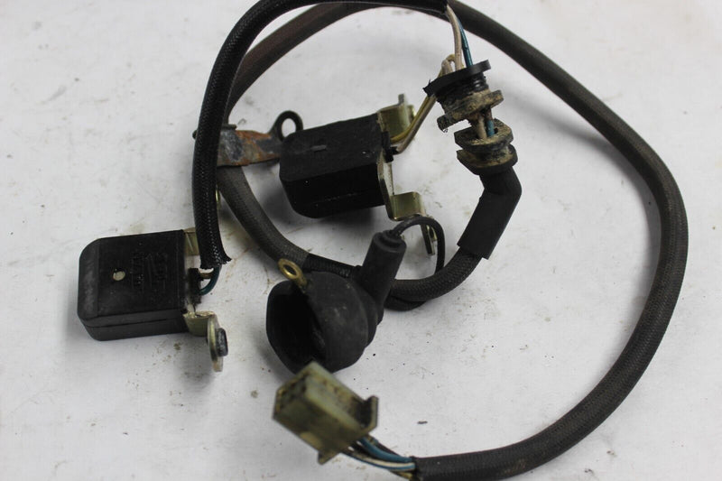 PULSE GENERATOR ASSY 30300-MB4-174 1986 HONDA V65 MAGNA VF1100C