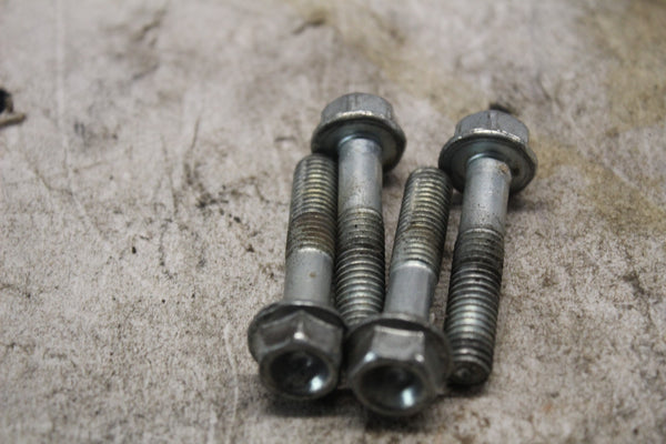 038589c5-eaaf-4865-9681-1b36769a9649