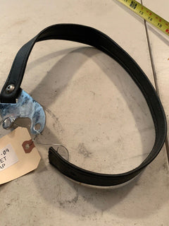 51196-09 PASSENGER HANG ON STRAP HARLEY DAVIDSON