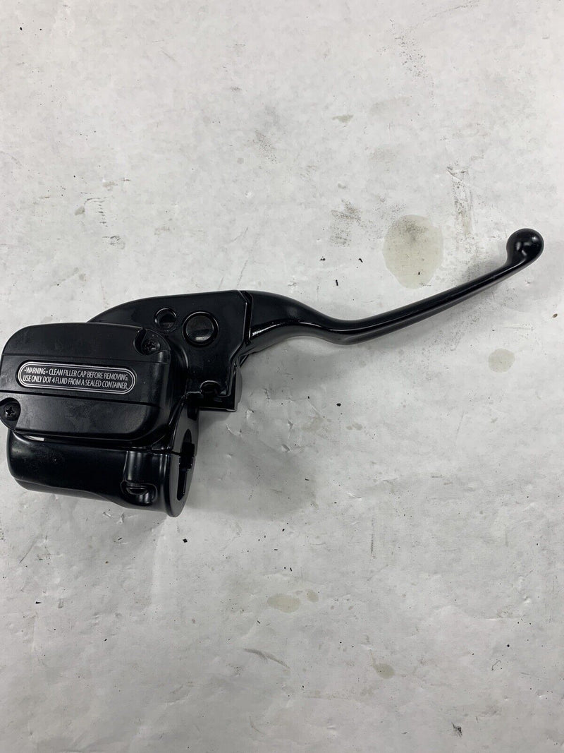 OEM Harley Davidson Front Brake Master Cylinder / Lever 2020 Roadglide 44985-10