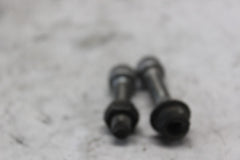 PASSENGER FOOTREST BRACKET BOLT 2PCS 09106-08149 2002 SUZUKI GSX-R1000