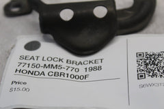 SEAT LOCK BRACKET 77150-MM5-770  1988 HONDA CBR1000F