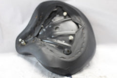 52242-83D SOLO SEAT POLICE HARLEY DAVIDSON