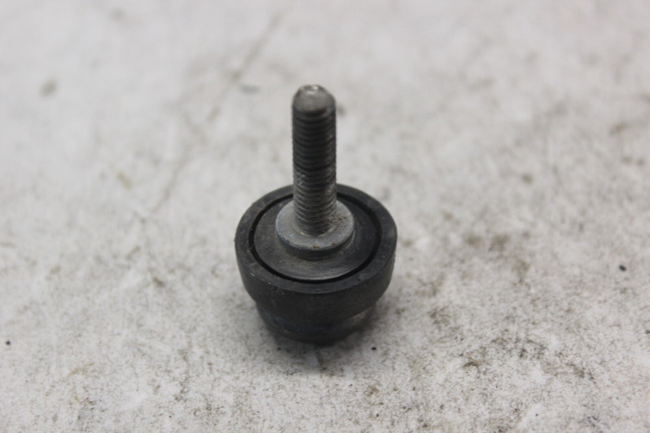 SIDE COVER BOLT ASSY 90116-KY2-700 1998 HONDA CBR900RR