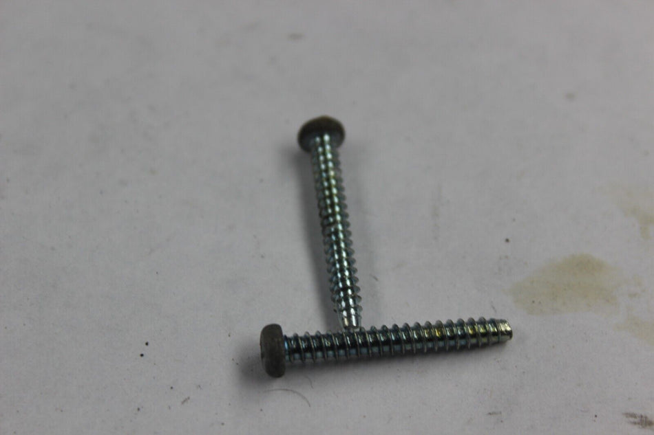 TAIL LIGHT LENS SCREW 2PCS 93901-34710 1983 HONDA VF750C MAGNA