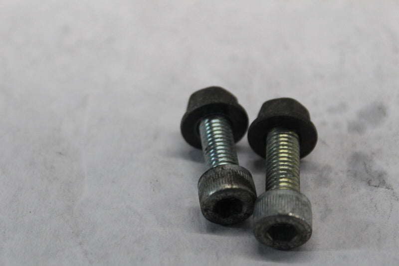 REAR STEP STAY MOUNTING BOLT (2) 92002-1442  2002 KAWASAKI ZX-6