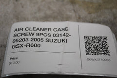 6a3eec9a-21dd-4242-aff6-1ba4065b2970