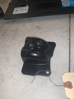 OEM Harley Davidson Oil Line Cover 37175-99 Softail Roadking Fatboy DYNA Ultra