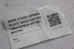 MAIN STAND SPRING PLATE 50523-425-000 1983 HONDA VF750C MAGNA
