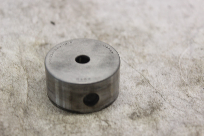 CENTER SHAFT LEFT HAND BEARING 09263-20085 2002 SUZUKI HAYABUSA GSX1300R