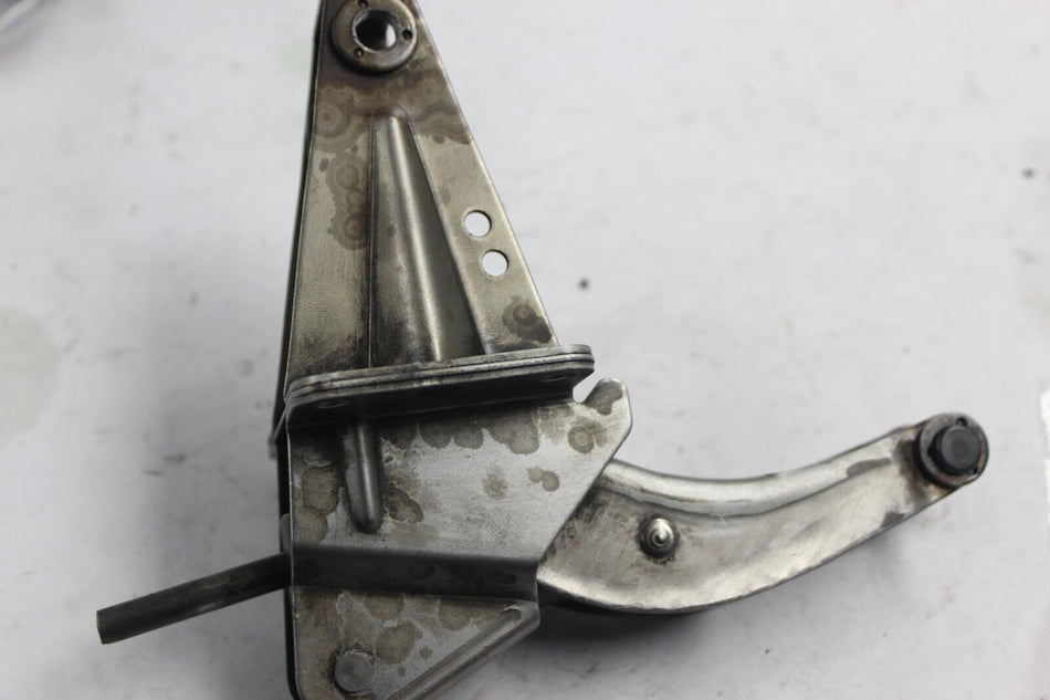 TENSIONER BRACKET ASSY 14510-MB4-010 1986 V65 MAGNA VF1100C