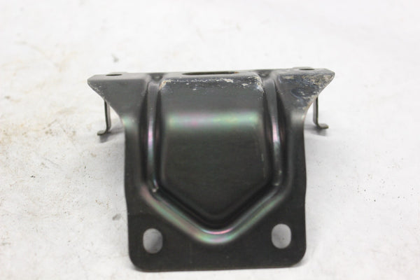 SEAT LEVER BRACKET 1 10M-2475H-00-00 1982 YAMAHA MAXIM XJ1100