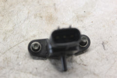 AIR PRESSURE SENSOR 18590-81A00 2002 SUZUKI HAYABUSA GSX1300R