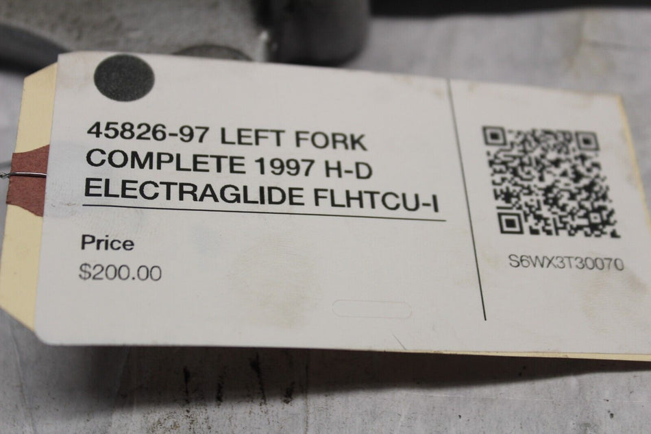 45826-97 LEFT FORK COMPLETE 1997 H-D ELECTRAGLIDE FLHTCU-I