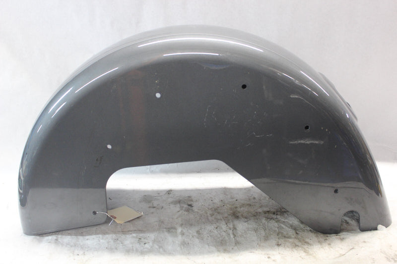 RIGHT REAR FENDER GAUNTLET GRAY/ BLACK 83000056ESY 2021 H-D TRI-GLIDE ULTRA