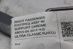 RIGHT PASSENGER FOOTPEG ASSY W/ SUPPORT CHROME 49015-04 2010 H-D ULTRA CLASSIC F