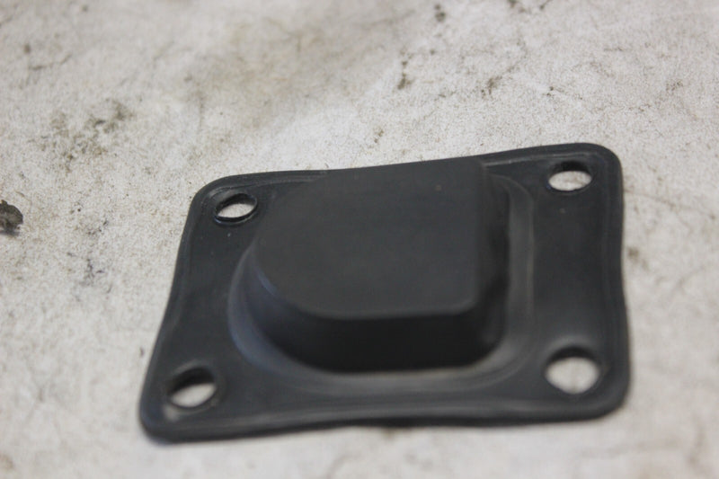 SADDLEBAG LOCK RUBBER 81217-463-770 1982 HONDA GOLDWING GL1100A