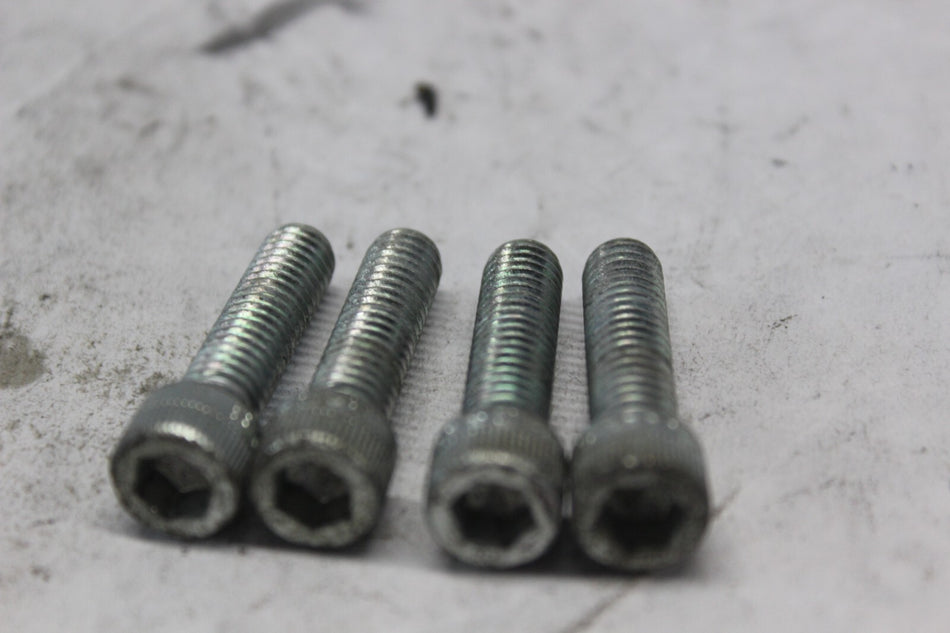UPPER CLAMP BOLT 4PCS 3210A 2008 H-D ELECTRAGLIDE FLHT