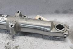 Lower Fork Slider RIGHT SHOWA HARLEY DAVIDSON G5H3-00-R 45400103
