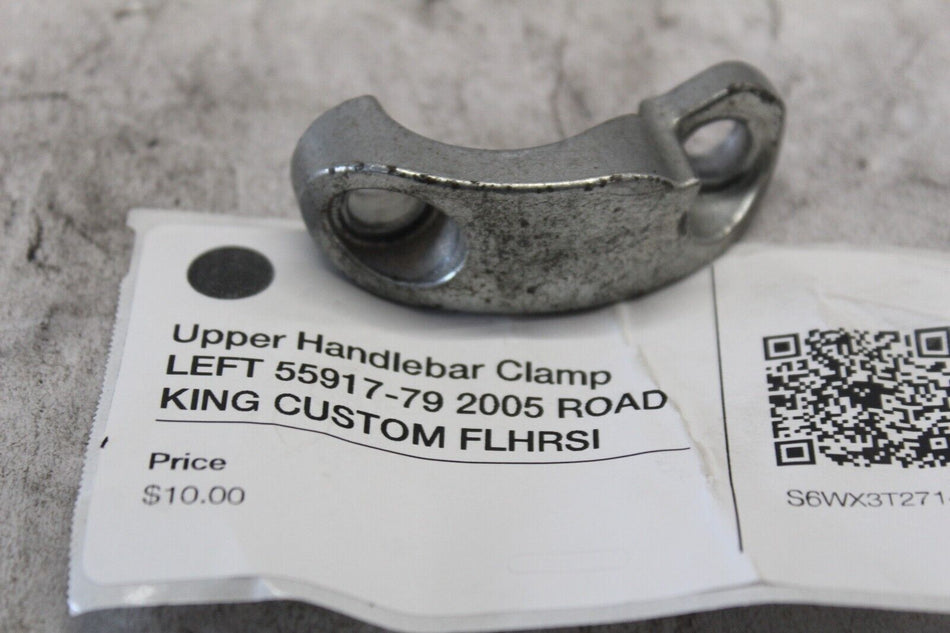Upper Handlebar Clamp LEFT 55917-79 2005 ROAD KING CUSTOM FLHRSI
