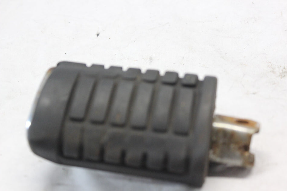 50661-ME9-000 RUBBER, MAIN FOOTPEG 1983 HONDA SHADOW VT750C