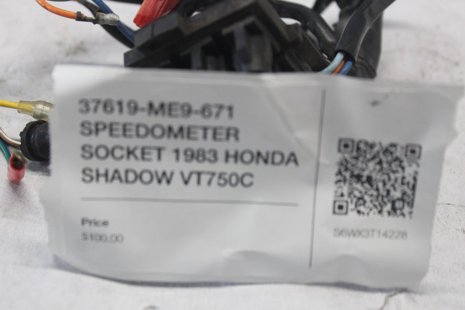 37619-ME9-671 SPEEDOMETER SOCKET 1983 HONDA SHADOW VT750C