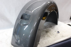 RIGHT REAR FENDER GAUNTLET GRAY/ BLACK 83000056ESY 2021 H-D TRI-GLIDE ULTRA