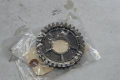 OEM Suzuki Motorcycle 3rd Driven Gear 32T 2002 GSXR600 Silver 24331-39F00