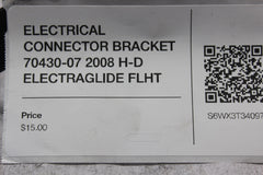 ELECTRICAL CONNECTOR BRACKET 70430-07 2008 H-D ELECTRAGLIDE FLHT