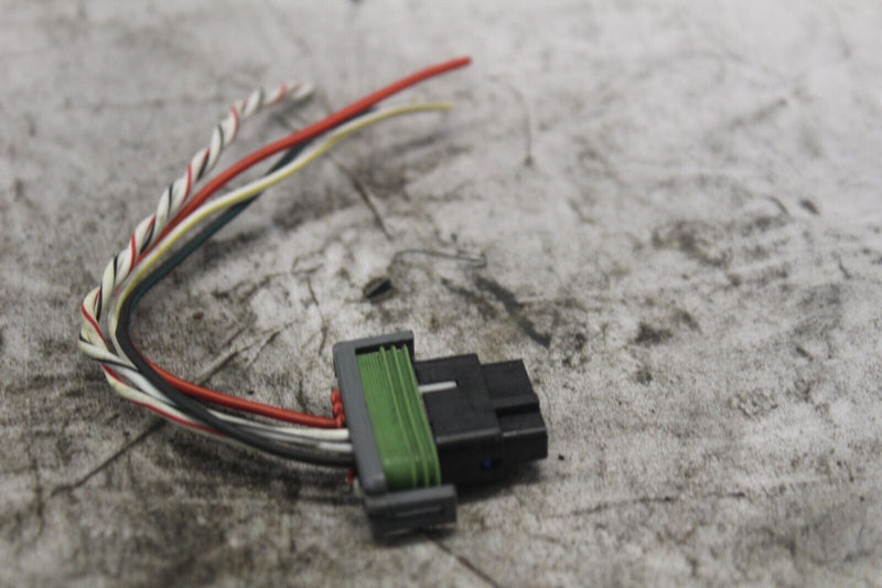 6 PIN CONNECTOR HARLEY DAVIDSON (SEE WIRE COLOR)