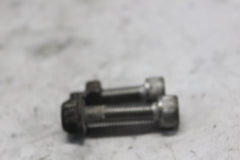 PASSENGER FOOTREST BRACKET BOLT 2PCS 09106-08149 2002 SUZUKI GSX-R1000