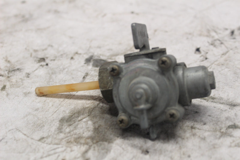AUTO VALVE ASSY (PETCOCK) 16950-MC9-830 1982 HONDA GL500I SILVERWING