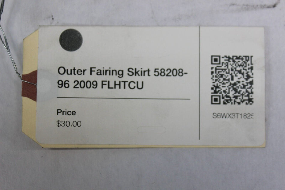 Outer Fairing Skirt 58208-96 Harley Davidson