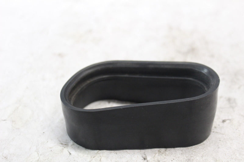 AIR DUCT SEAL RIGHT 92093-1348  2002 KAWASAKI ZX-6