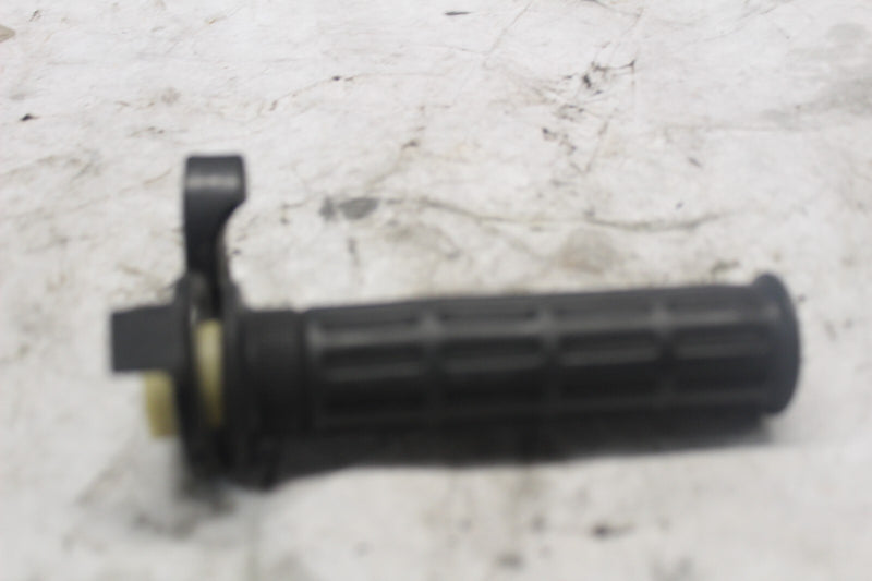 THROTTLE GRIP & PIPE W/CRUISE LEVER 53141-300-010 1982 HONDA GL500I SILVERWING