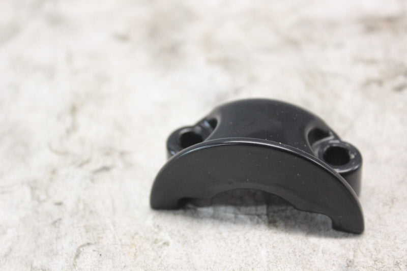Master Cylinder Or Clutch Half-Clamp 45138-08 2018 H-D STREETGLIDE