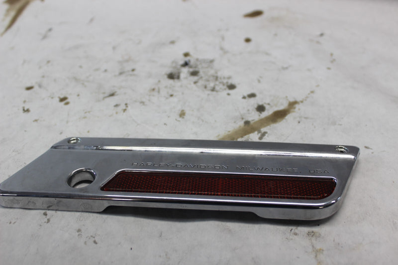 Faceplate RIGHT Chrome 90601-93 2010 H-D ULTRA CLASSIC FLHTCU