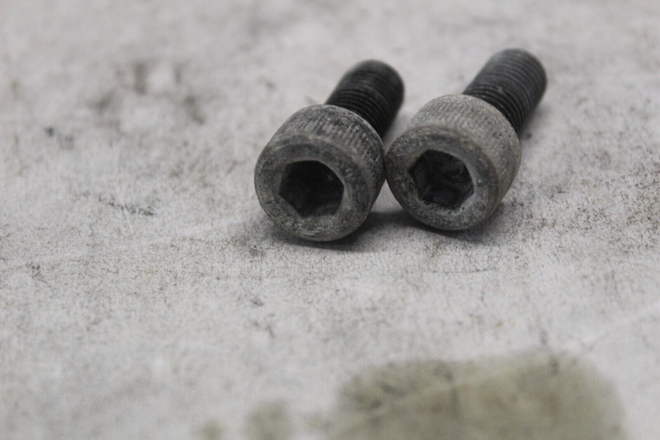 UPPER HANDLE HOLDER BOLT 2PCS 92150-1942 1999 KAW VULCAN 1500