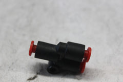 REAR SHOCK UNION FITTING 5/32 PUSH IN 54328-97 2000 H-D ELECTRAGLIDE FLHT