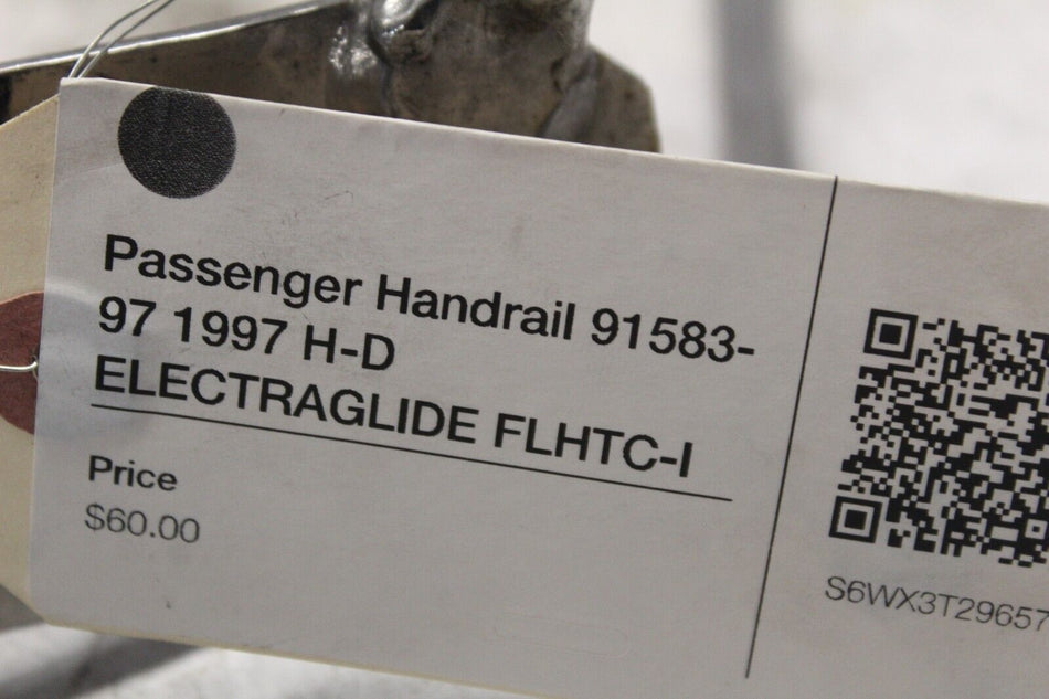 Passenger Handrail 91583-97 1997 H-D ELECTRAGLIDE FLHTC-I