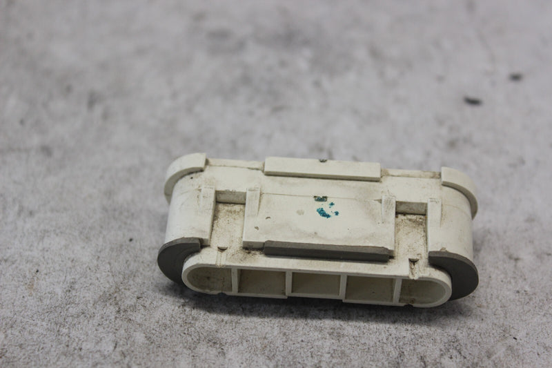 INDICATOR LAMP HOUSING ONLY 68788-96 2000 H-D ELECTRAGLIDE FLHT