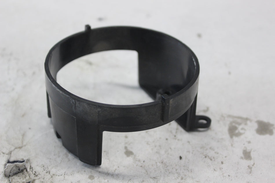 4” Gauge Back Clamp 67689-04 2010 H-D ULTRA CLASSIC FLHTCU