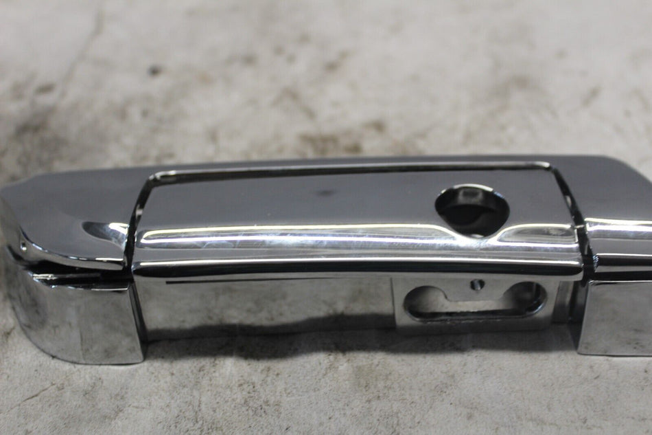 53000138 Tour-Pak Bottom Hasp Chrome HARLEY DAVIDSON
