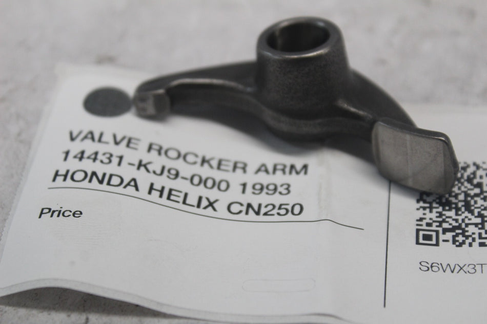 VALVE ROCKER ARM 14431-KJ9-000 1993 HONDA HELIX CN250