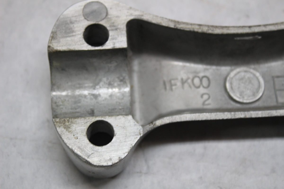 1ef370e2-c794-40a3-879c-925ae83007f7