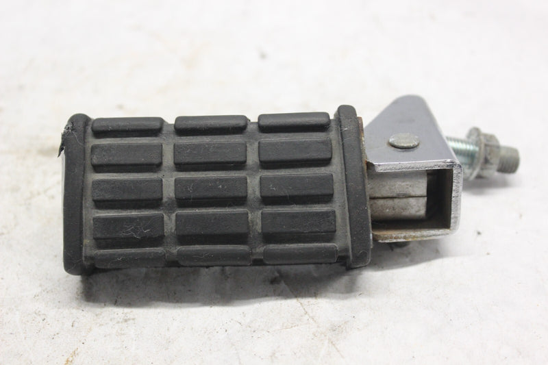 REAR LEFT FOOTREST ASSY 10M-27430-00-00 1982 YAMAHA MAXIM XJ1100